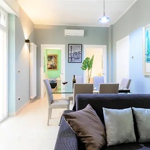 Hostly - Art & Color Midtown - 3br 2ba Apartament